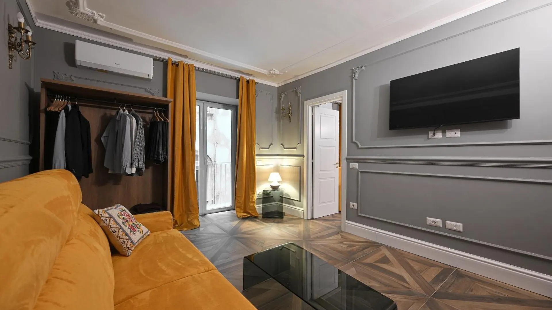 Guest house Toledo 424 Suite Naples Italy