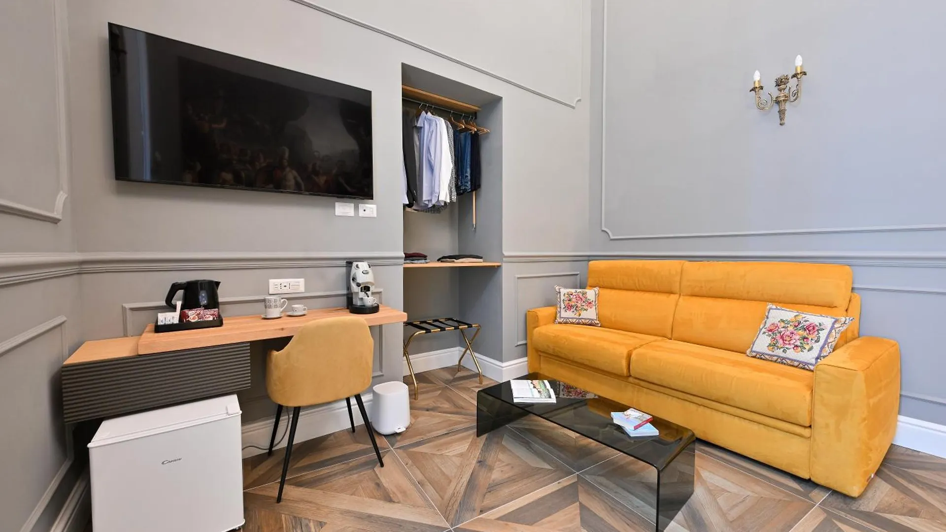 Guest house Toledo 424 Suite Naples