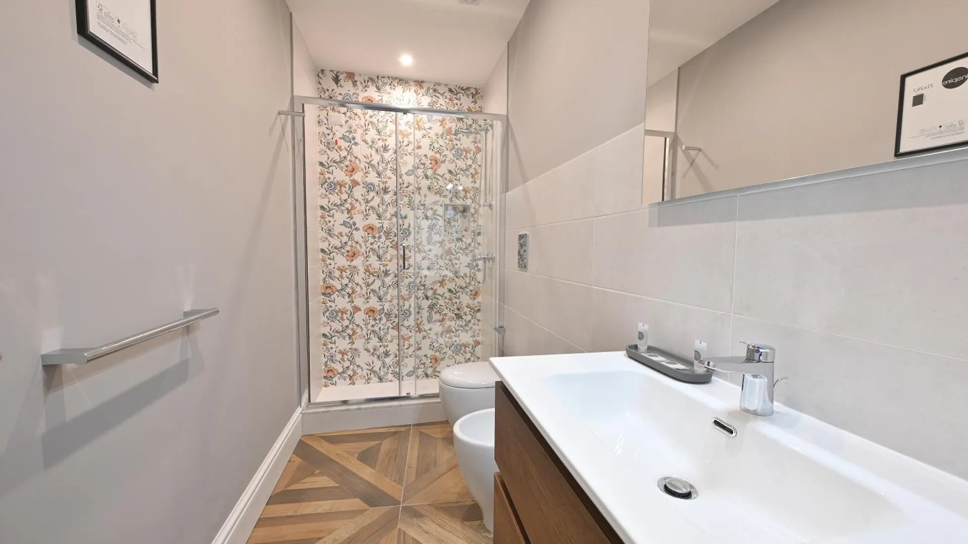 Guest house Toledo 424 Suite Naples