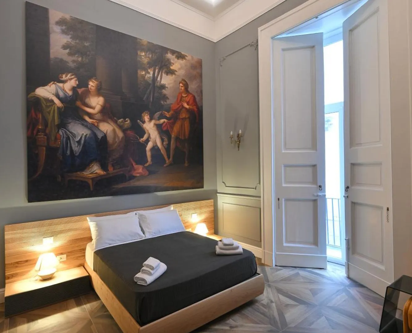 Toledo 424 Suite Naples 0*,