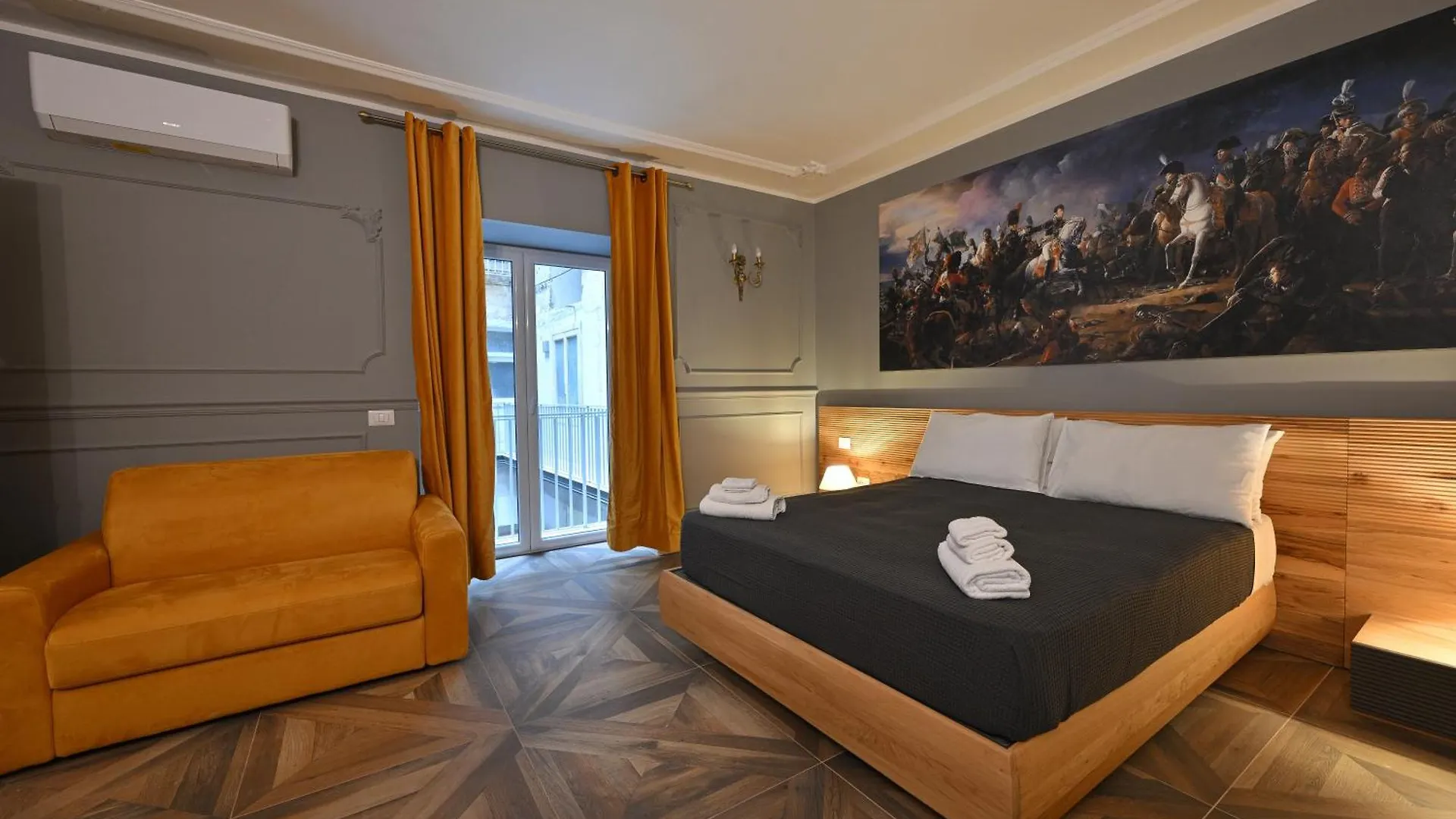 Toledo 424 Suite Naples Guest house